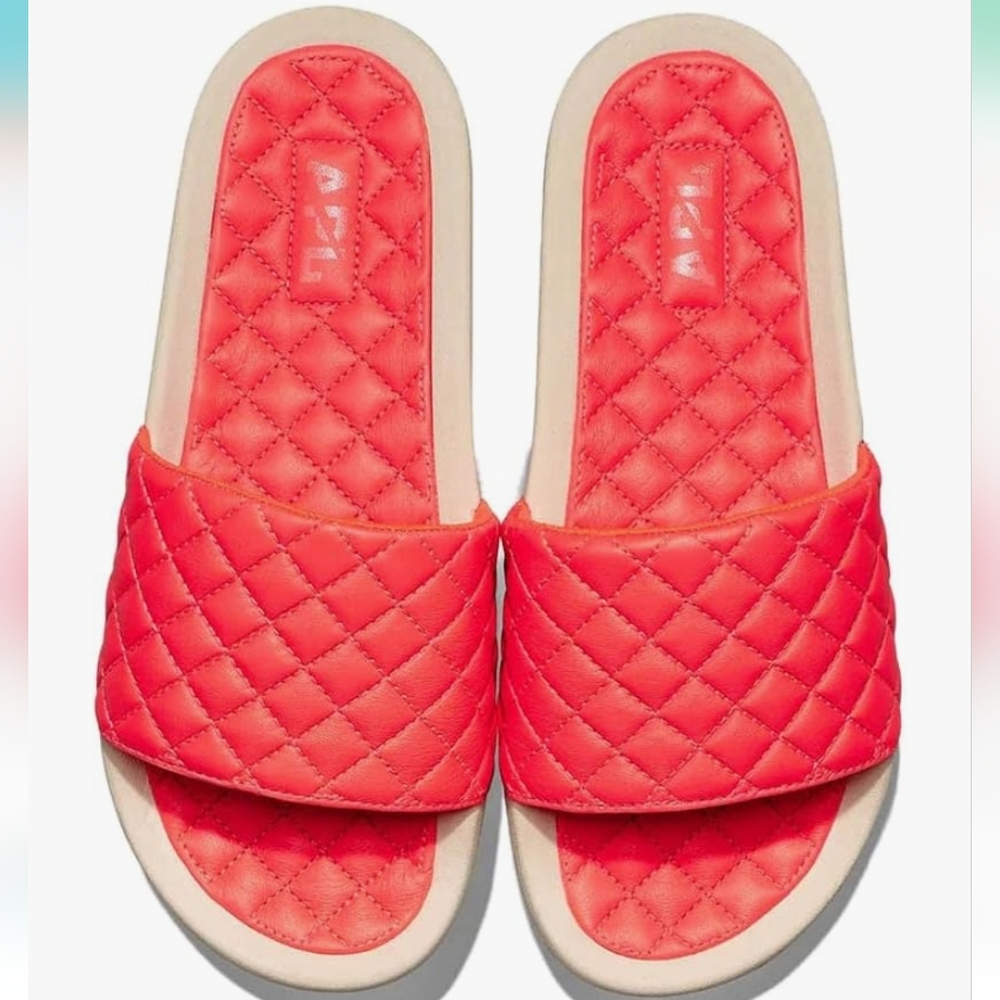 APL Lusso Leather Slides Size 5 Color Magma/Pristine New In Box